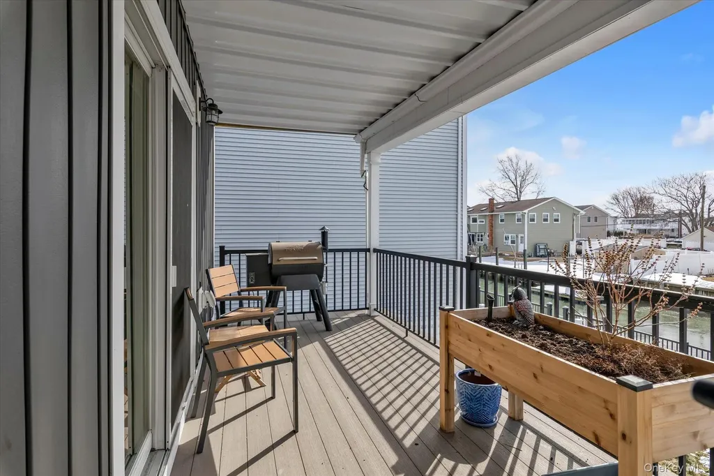 3894 Sands Lane Seaford NY 11783