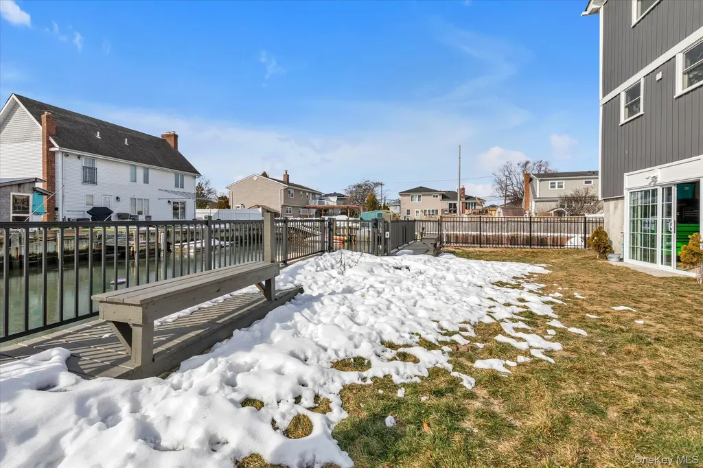 3894 Sands Lane Seaford NY 11783