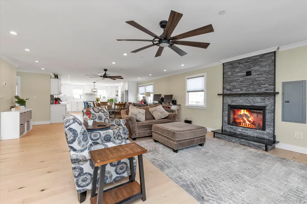 3894 Sands Lane Seaford NY 11783