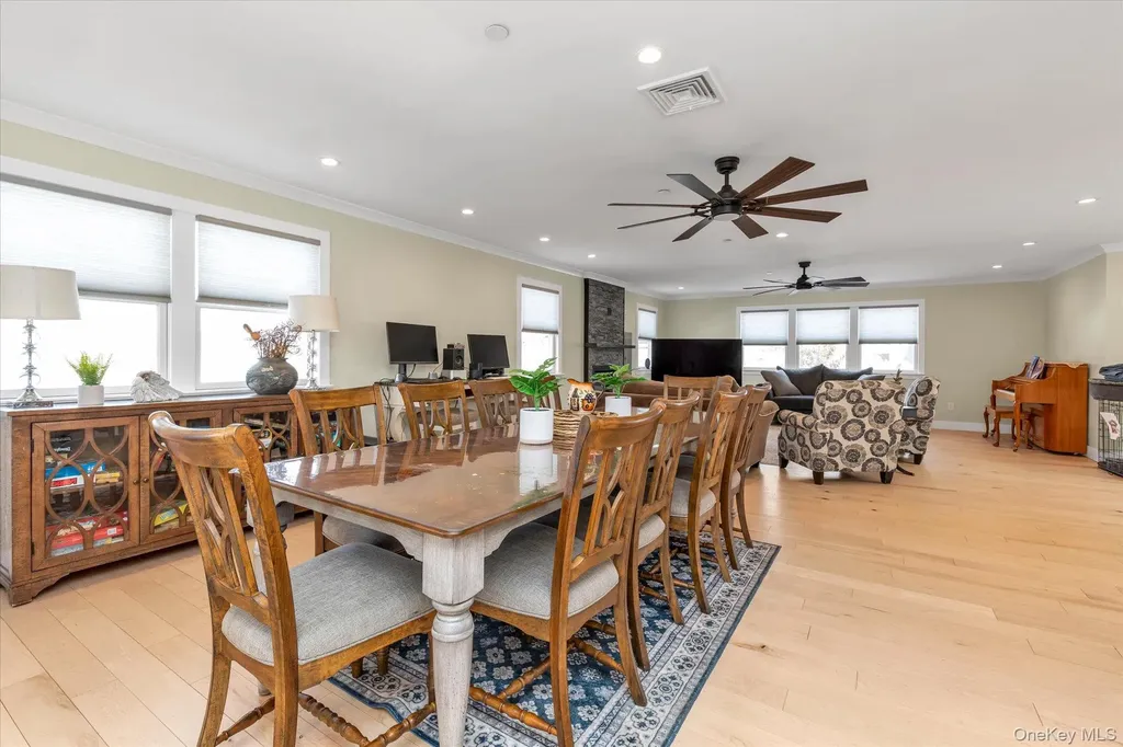 3894 Sands Lane Seaford NY 11783