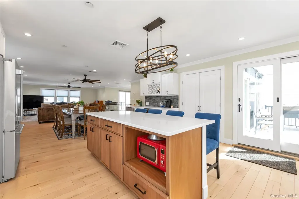 3894 Sands Lane Seaford NY 11783