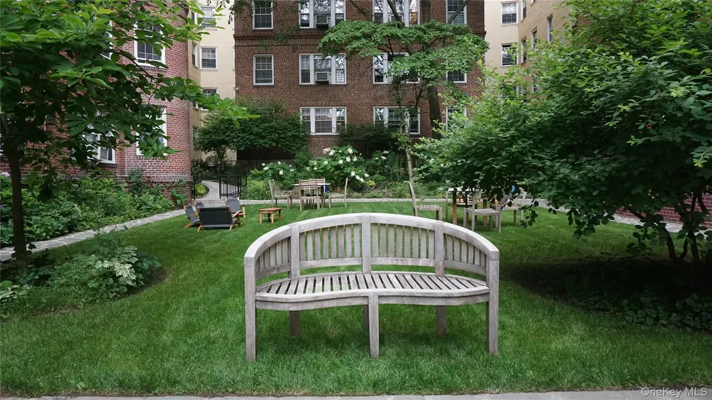 77-12 35th Avenue Jackson Heights NY 11372