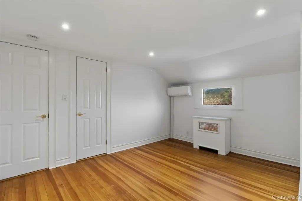 8 Parkway Drive Pelham NY 10803