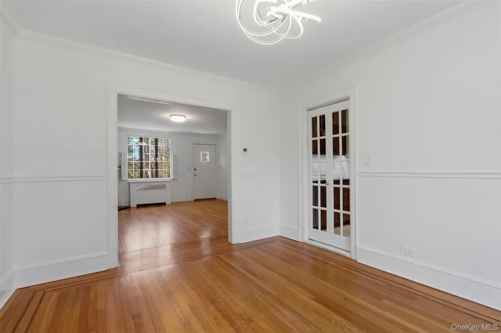 8 Parkway Drive Pelham NY 10803
