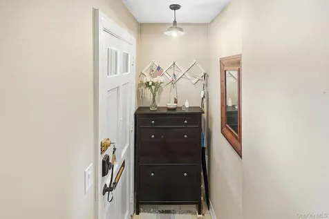33 Fieldstone Drive Hartsdale NY 10530