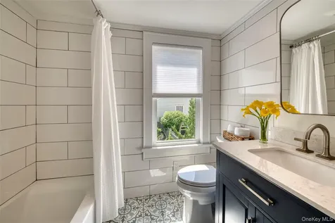 321 Bridge Street Greenport NY 11944