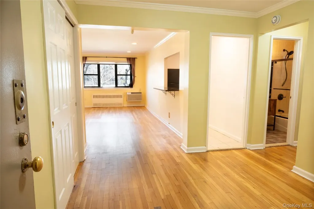 50 Brompton Road Great Neck NY 11021