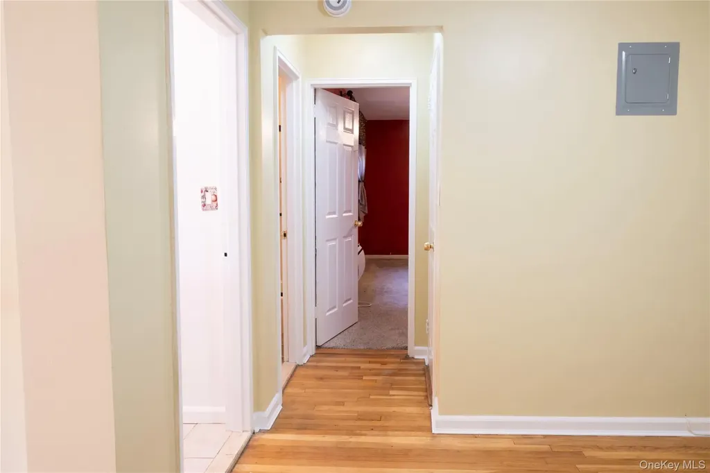 50 Brompton Road Great Neck NY 11021