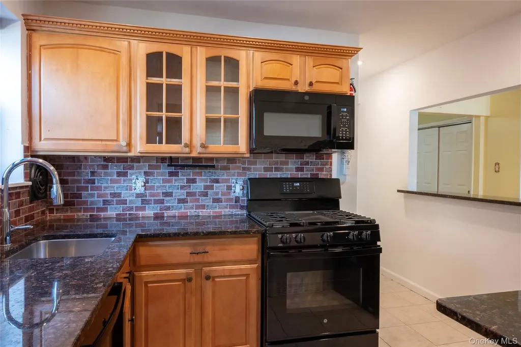 50 Brompton Road Great Neck NY 11021