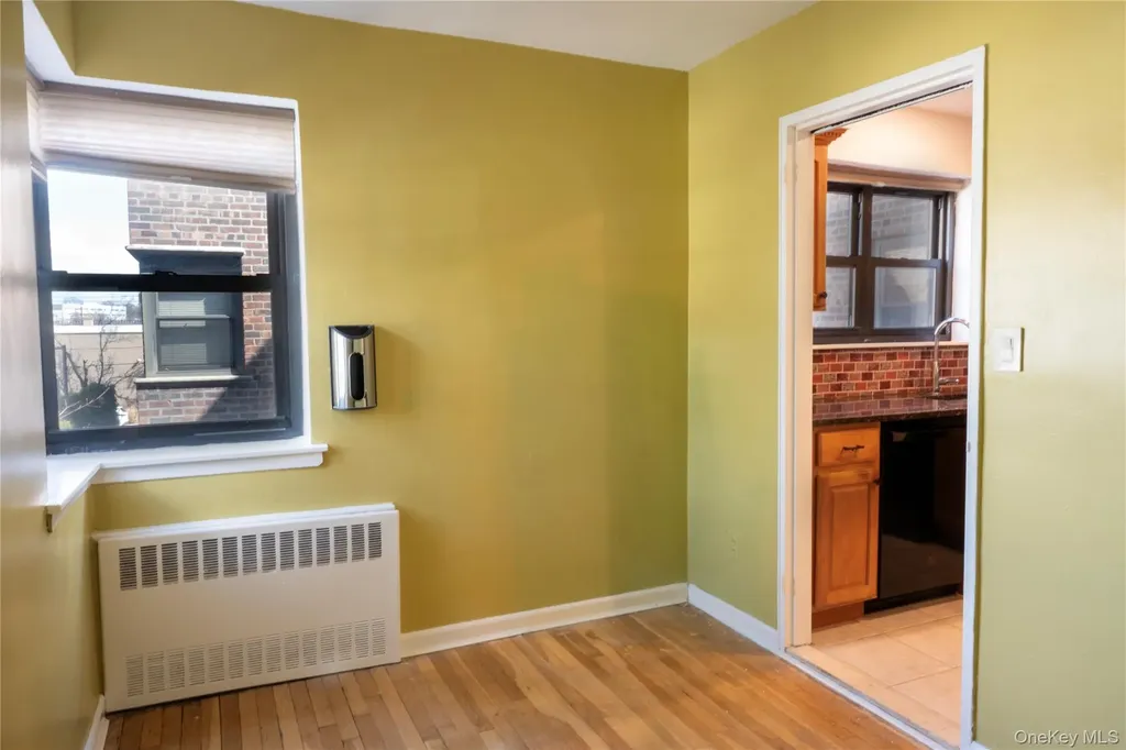 50 Brompton Road Great Neck NY 11021