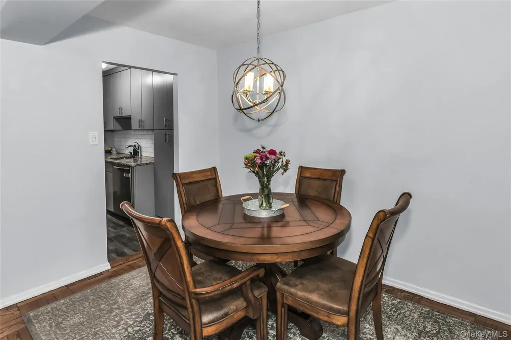 200 Atlantic Avenue Lynbrook NY 11563