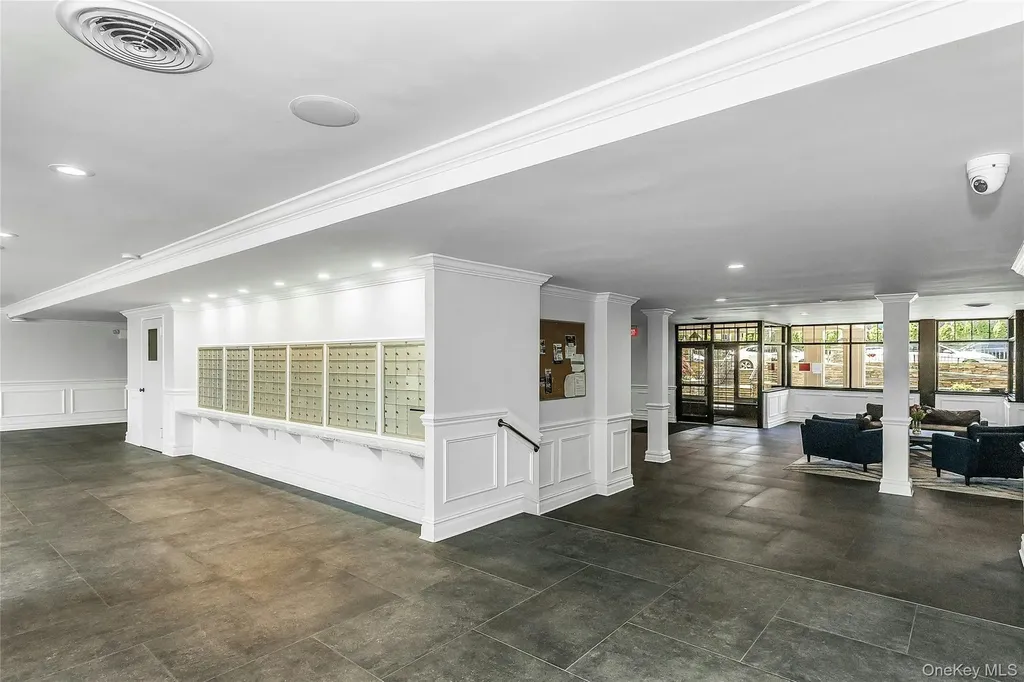 200 Atlantic Avenue Lynbrook NY 11563