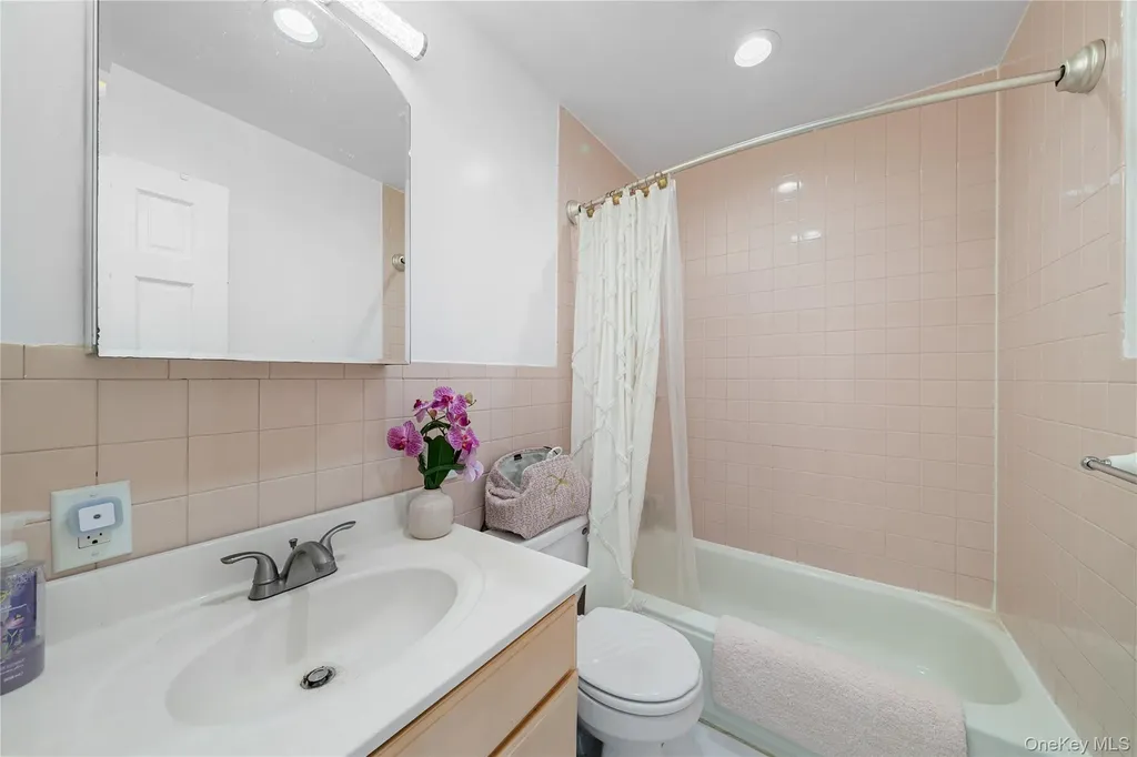11 Locust Avenue Coram NY 11727