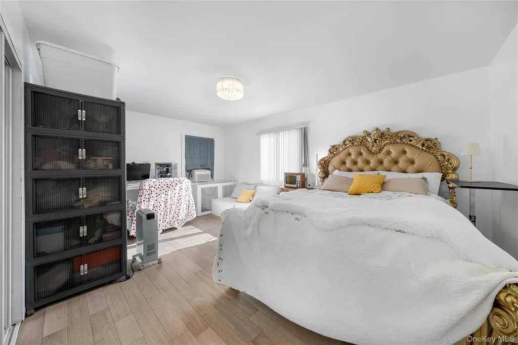 11 Locust Avenue Coram NY 11727