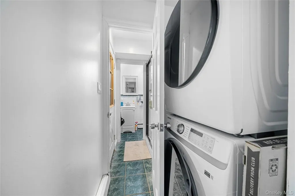 11 Locust Avenue Coram NY 11727