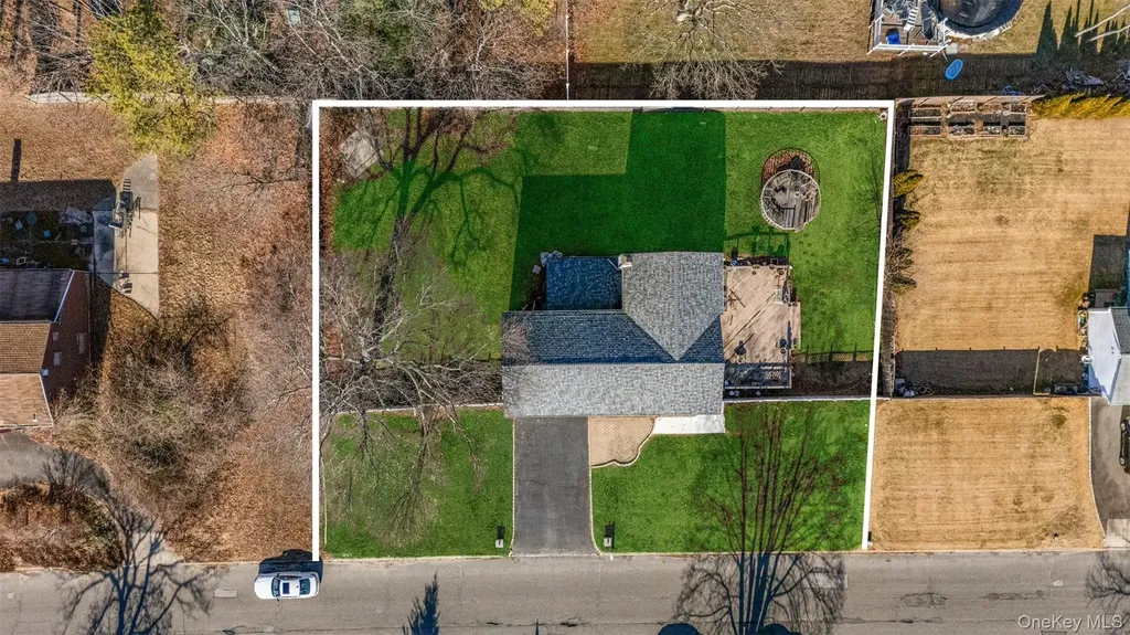 11 Locust Avenue Coram NY 11727
