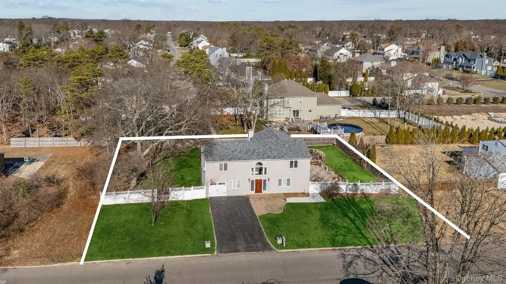 11 Locust Avenue Coram NY 11727