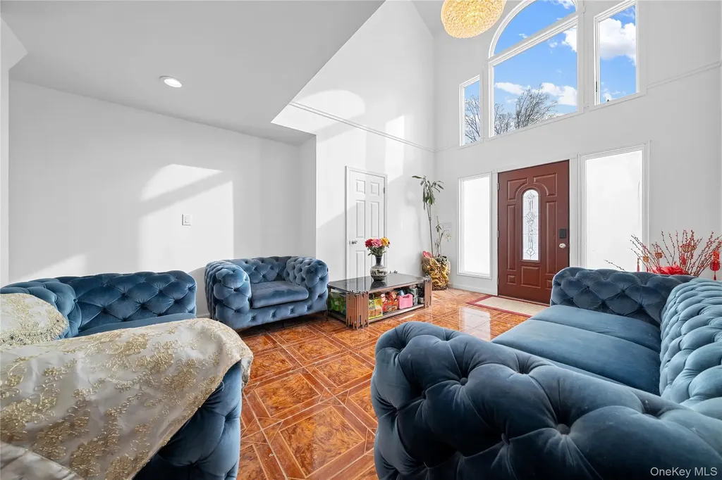 11 Locust Avenue Coram NY 11727