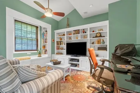 1081 E Mountain Road S Cold Spring NY 10516