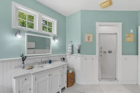 1081 E Mountain Road S Cold Spring NY 10516