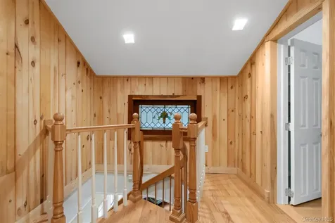 1081 E Mountain Road S Cold Spring NY 10516