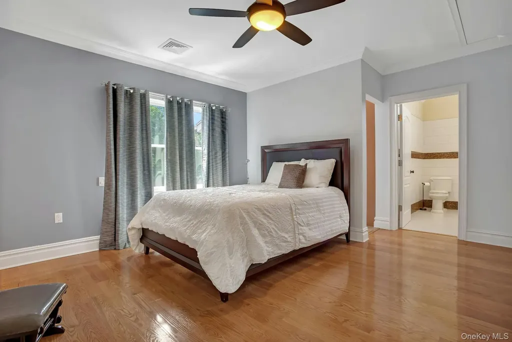 5 Boulevard Malba NY 11357