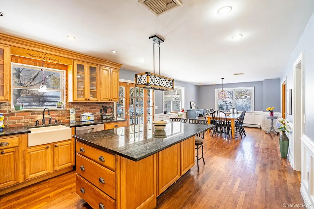 55 Bailey Road New Hampton NY 10958