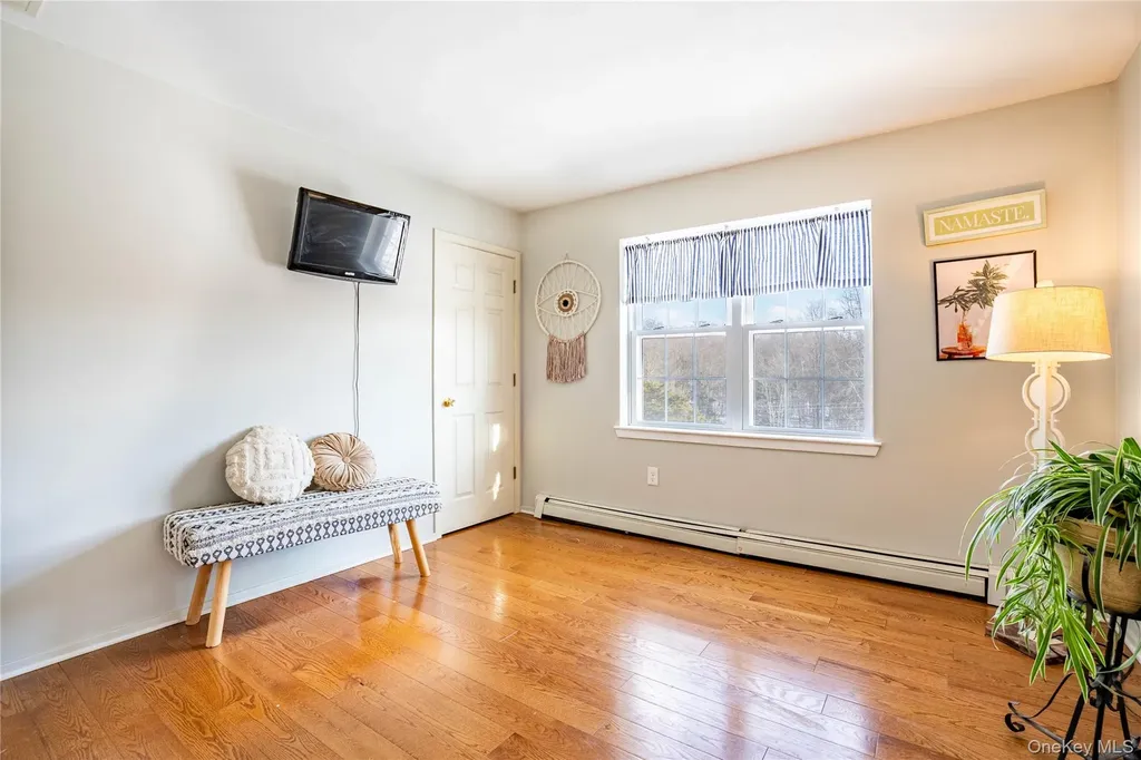 55 Bailey Road New Hampton NY 10958