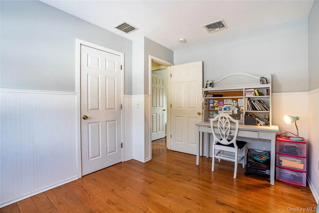 55 Bailey Road New Hampton NY 10958
