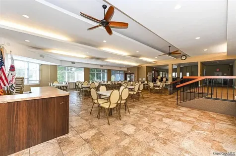 21 Village Circle E Manorville NY 11949