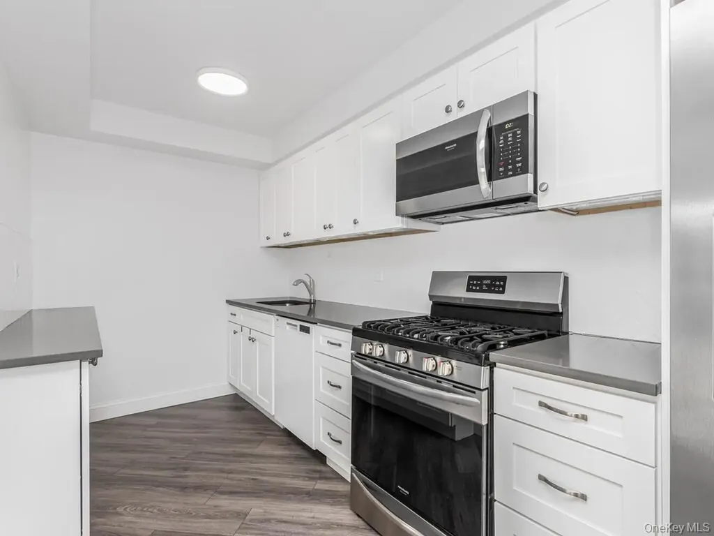 1220 Midland Avenue Bronxville NY 10708