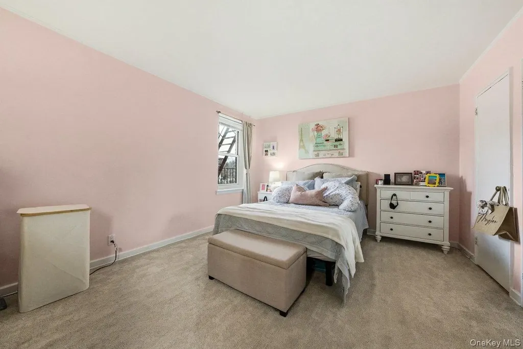 781 Palmer Road Bronxville NY 10708