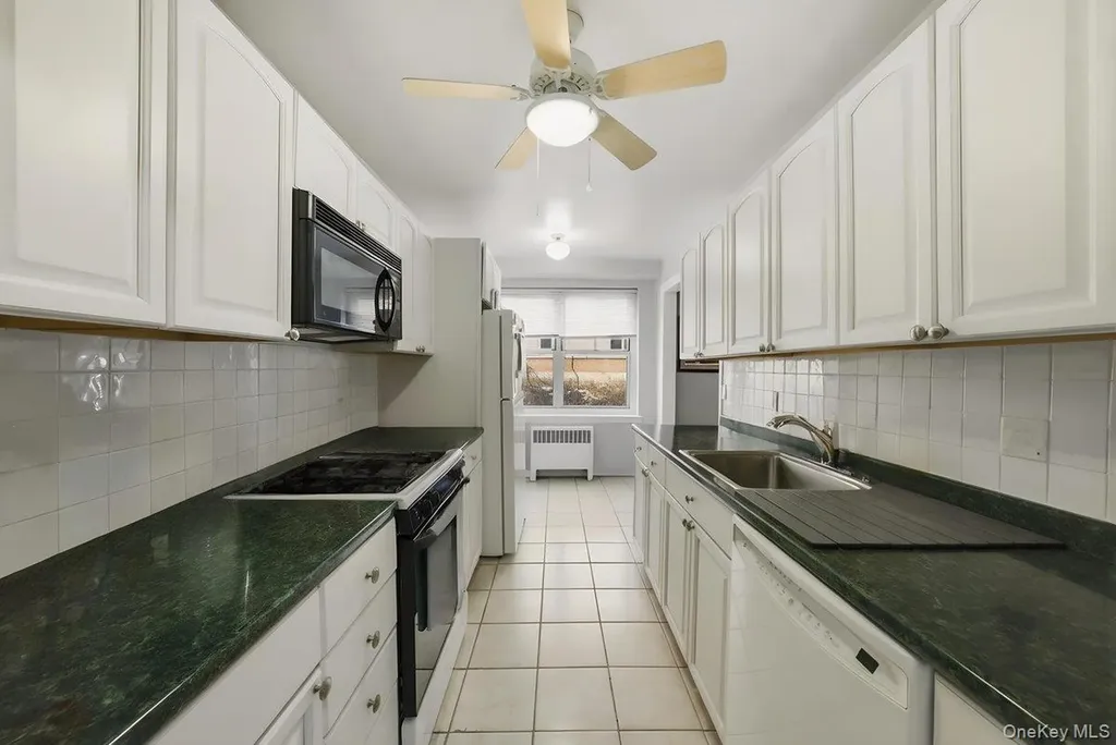 781 Palmer Road Bronxville NY 10708