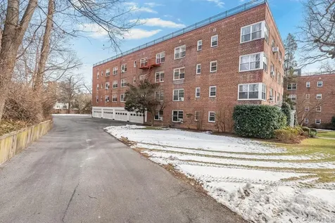 781 Palmer Road Bronxville NY 10708