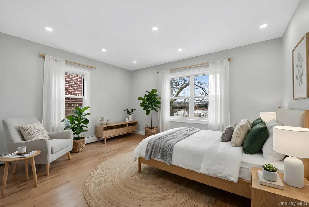 4058 Murdock Avenue Bronx NY 10466
