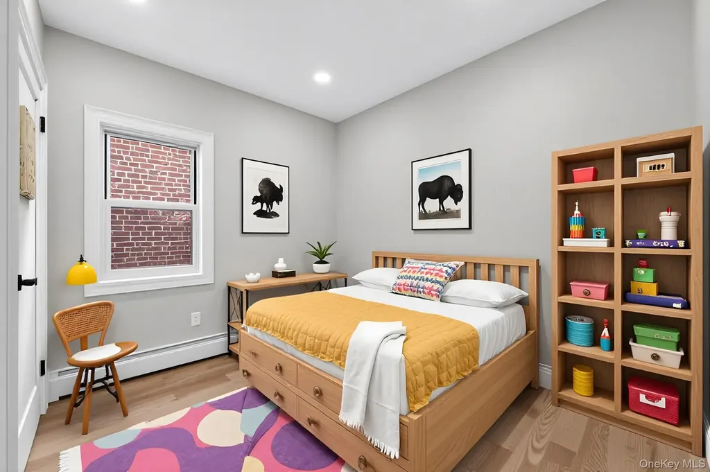 4058 Murdock Avenue Bronx NY 10466