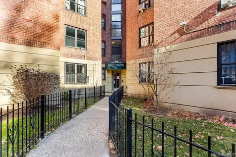 273 Bennett Avenue New York (manhattan) NY 10040
