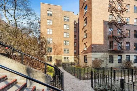 273 Bennett Avenue New York (manhattan) NY 10040
