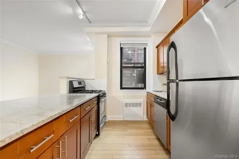 273 Bennett Avenue New York (manhattan) NY 10040