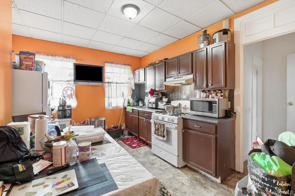 722 E 134th Street E Bronx NY 10454