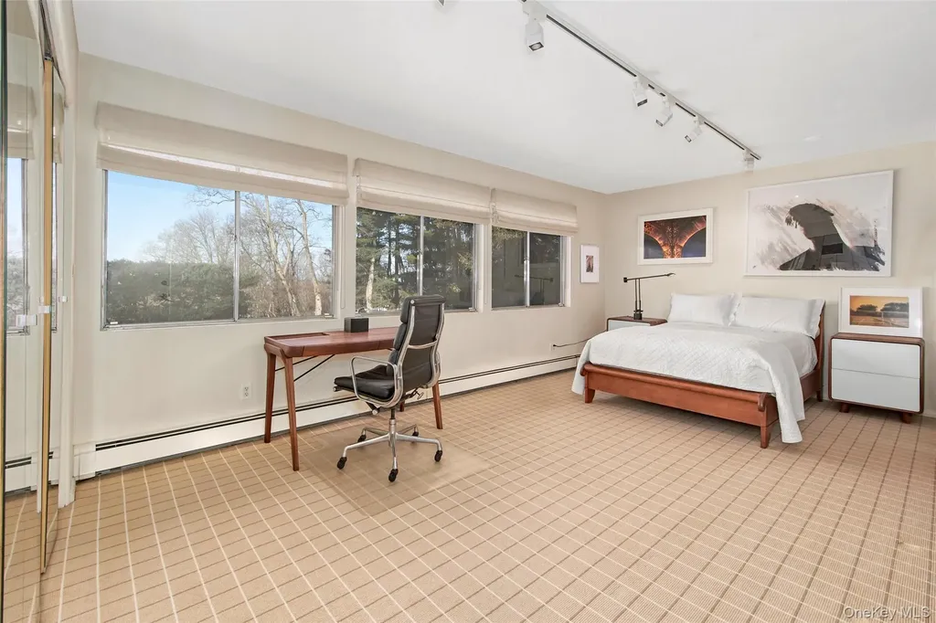 132 Ridgecrest Road Briarcliff Manor NY 10510