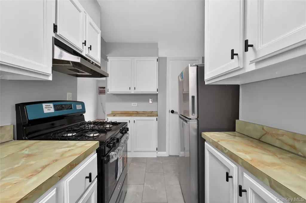 1231 E 223rd Street Bronx NY 10466