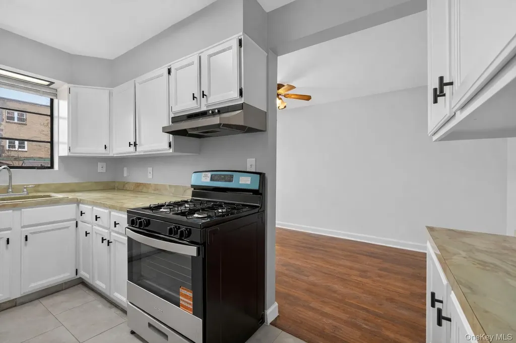 1231 E 223rd Street Bronx NY 10466