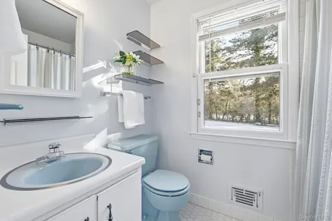 42 Butler Road Scarsdale NY 10583