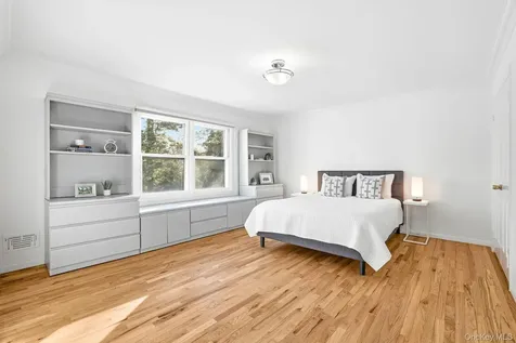 42 Butler Road Scarsdale NY 10583