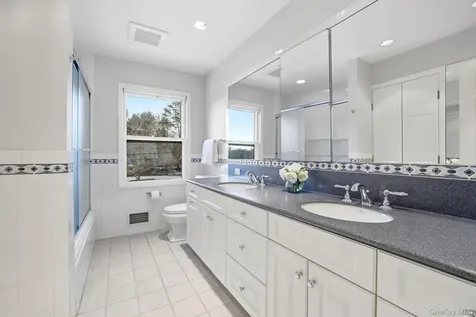 42 Butler Road Scarsdale NY 10583