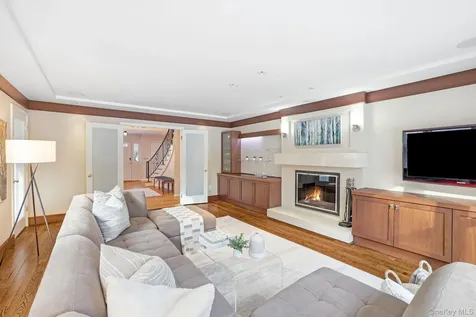 42 Butler Road Scarsdale NY 10583