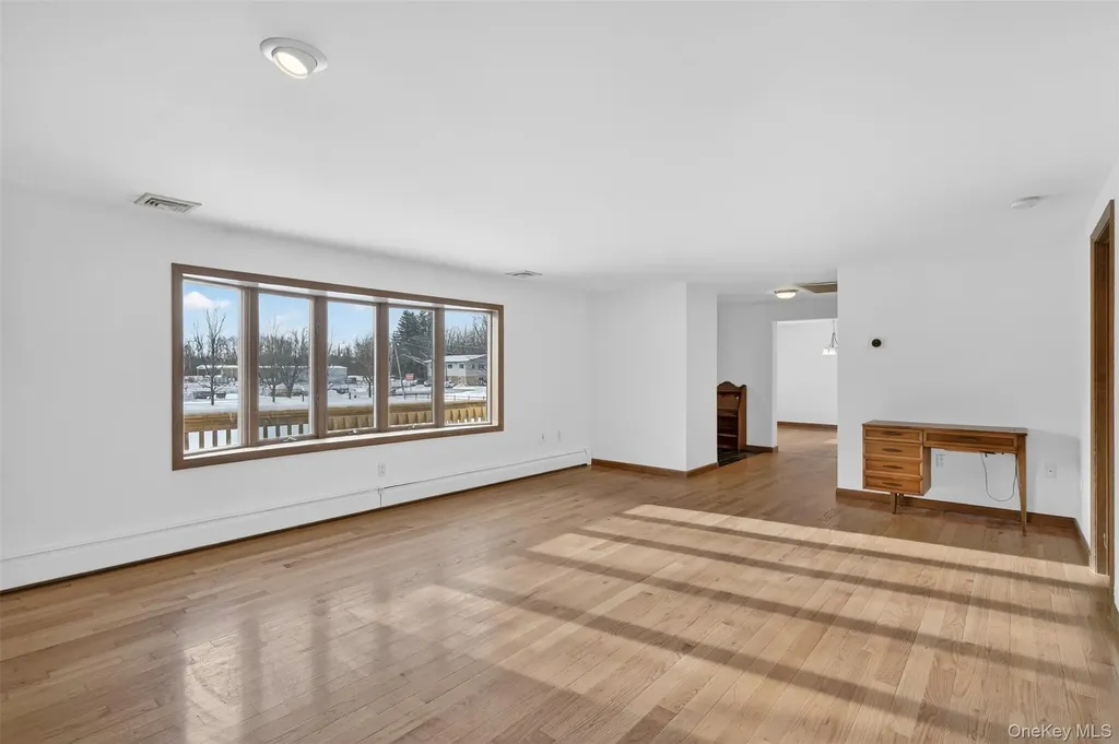 131 Barbarossa Lane Kingston NY 12401