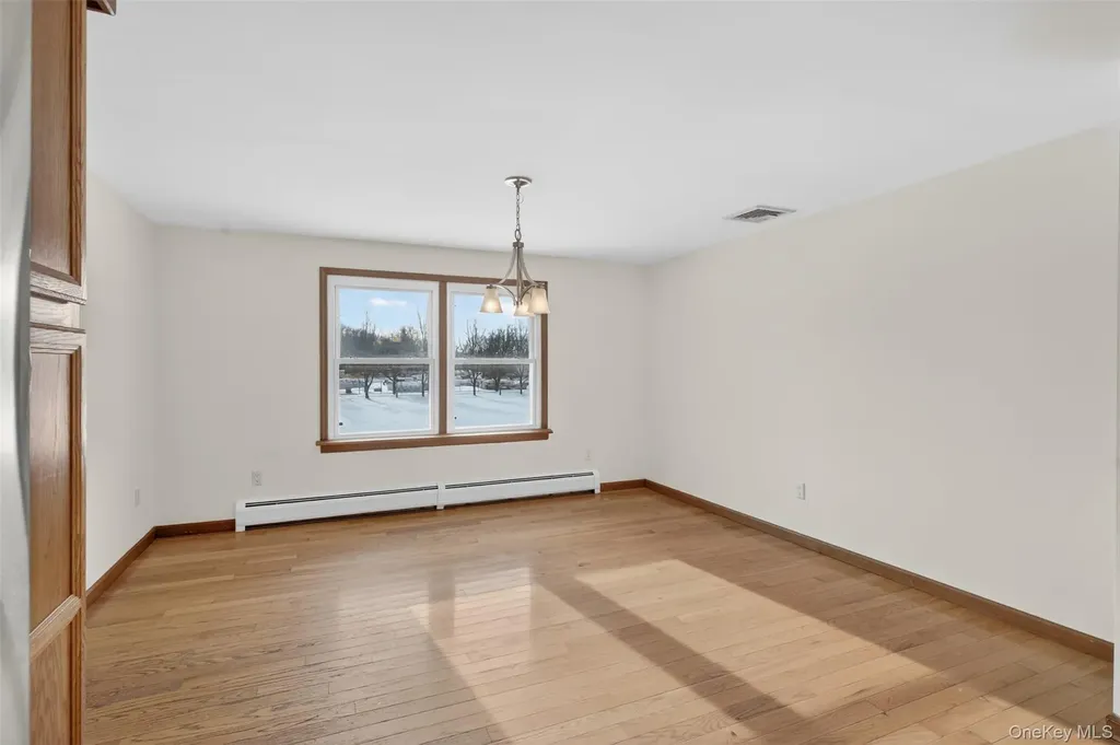 131 Barbarossa Lane Kingston NY 12401