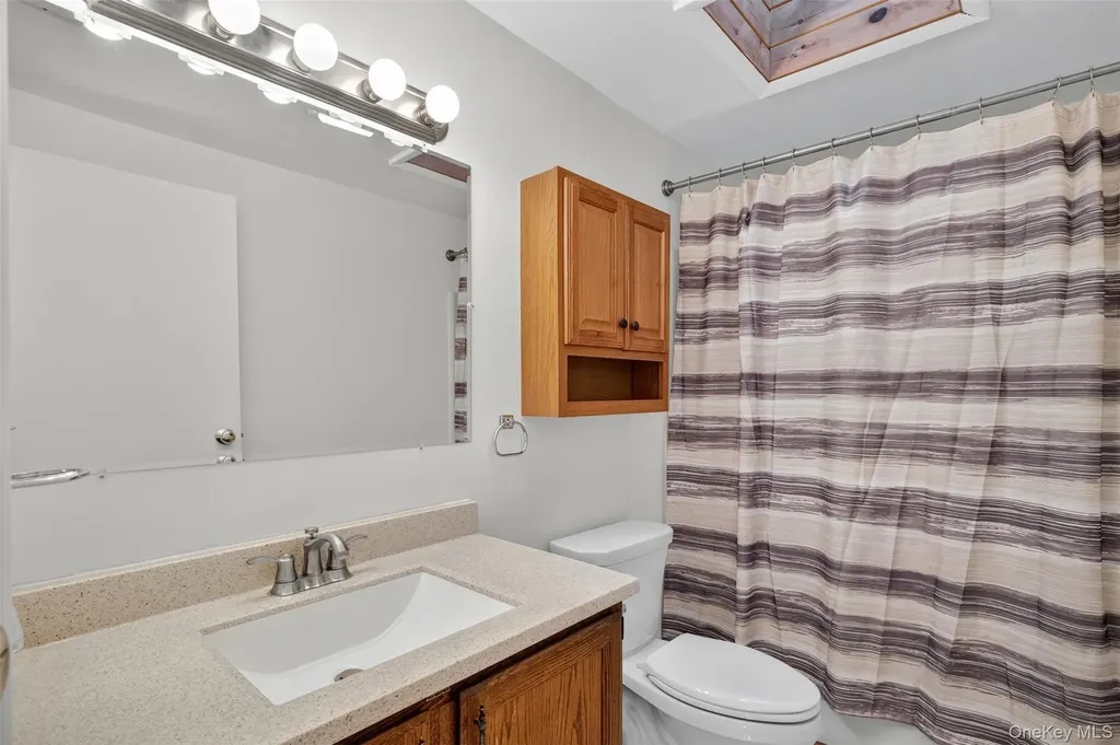131 Barbarossa Lane Kingston NY 12401